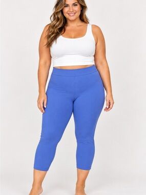 Lane Bryant Women’s Blue Capri Leggings Size CD